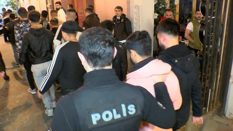 Beyoğlunda 120 düzensiz göçmen yakalandı