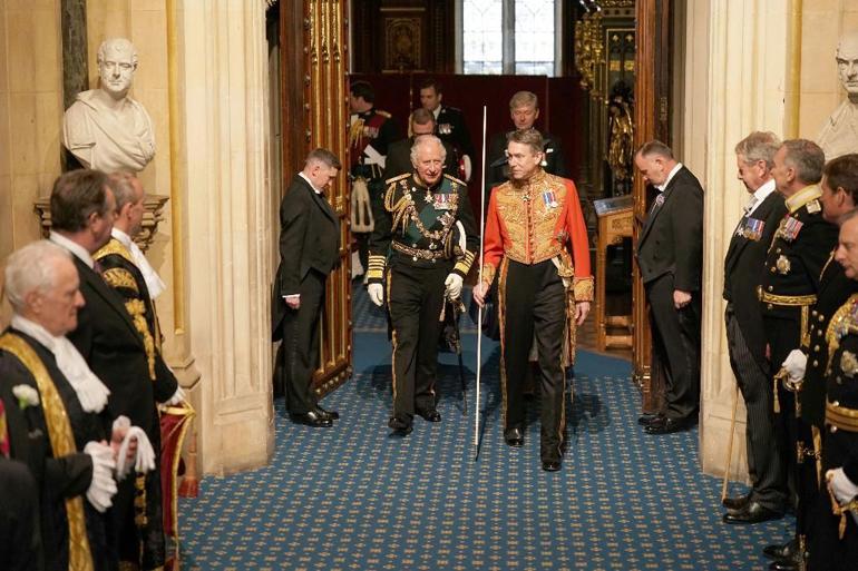 59 yıl sonra bir ilk: Kraliçe Elizabeth’in konuşmasını Prens Charles okudu