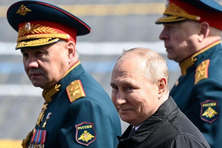 Rusya Savunma Bakanı Şoygudan Batıya rest: Devam edeceğiz