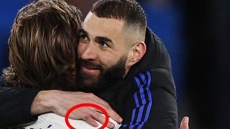 Karim Benzema’nın eline ne oldu, neden sarılı Karim Benzema hakkında ilginç bilgiler