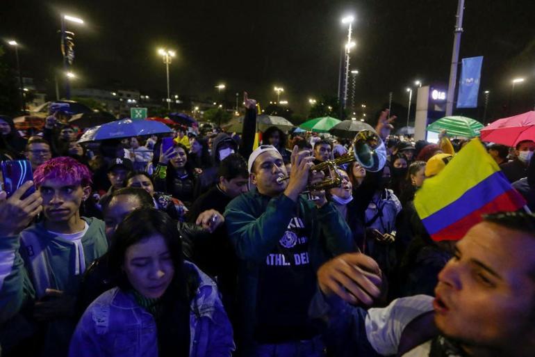 Kolombiyada seçimin galibi Gustavo Petro oldu