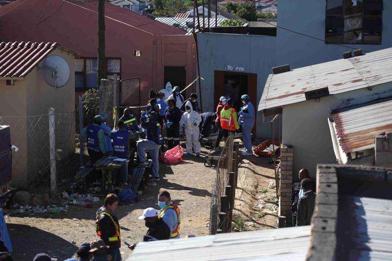 Güney Afrika’da gece kulübünde 20 kişi ölü bulundu