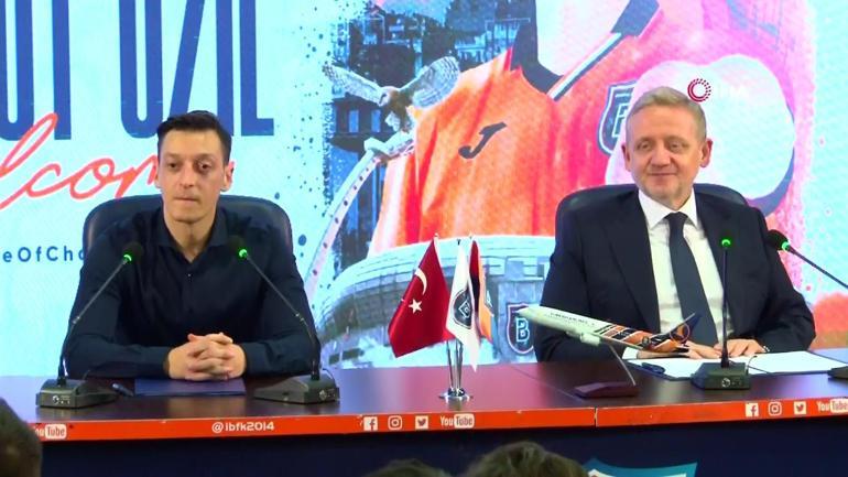 Mesut Özil Başakşehire imza attı