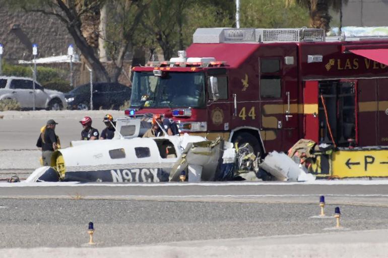 ABDde havalimanında 2 uçak çarpıştı: 4 ölü
