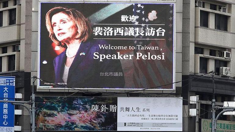 Pelosi döndü krizi kaldı: Çin tatbikatlarla Tayvanı ablukaya aldı