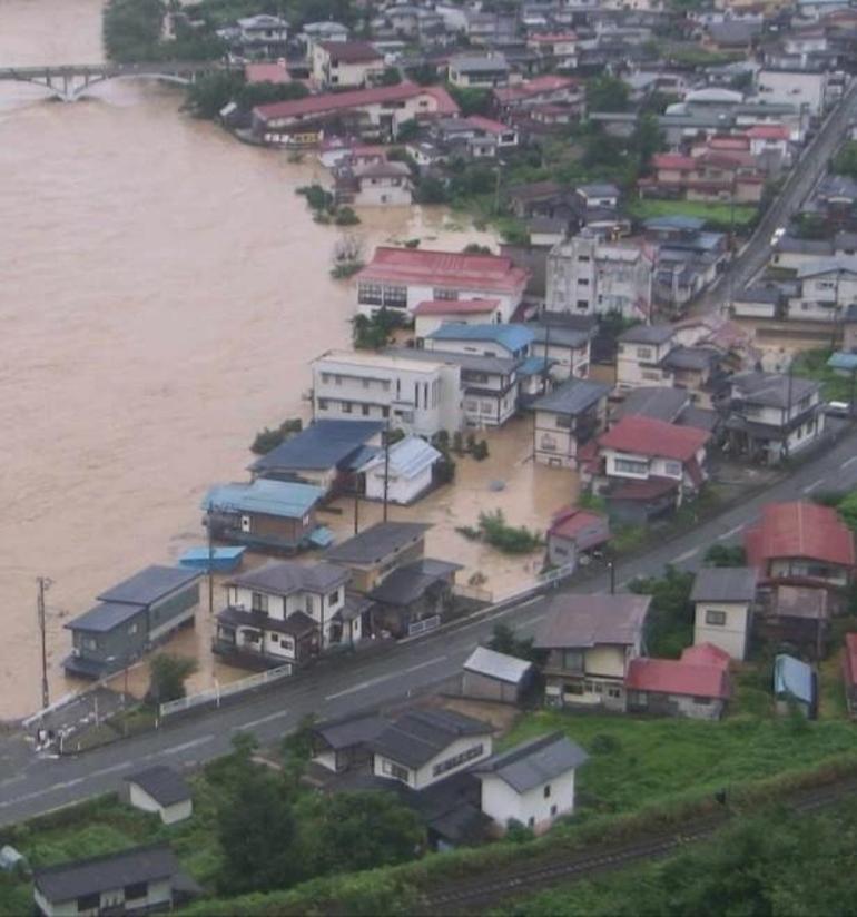 Japonyada alarm verildi: Sel ve heyelan uyarısı