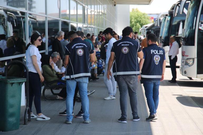 81 ildeki uygulamada 1414 kaçak göçmen, 25 organizatör yakalandı
