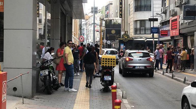 Son dakika... Kuşadası açıklarında korkutan depremler