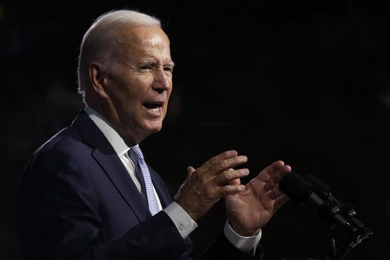 Biden: Trump ve destekçileri demokrasi için bir tehdit