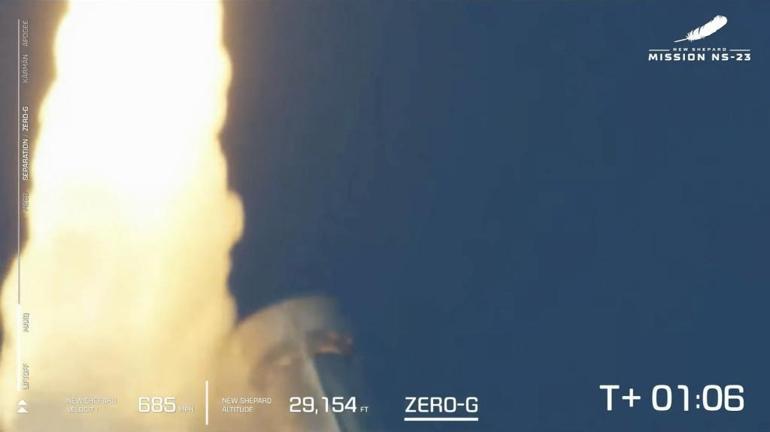 Blue Originden başarısız deneme: Fırlatmadan 1 dakika sonra zorunlu iniş yaptı
