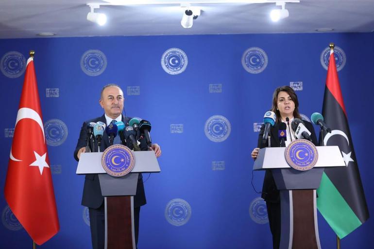 Türk heyeti Libya’da: Dışişleri Bakanı Çavuşoğlundan doğal gaz açıklaması