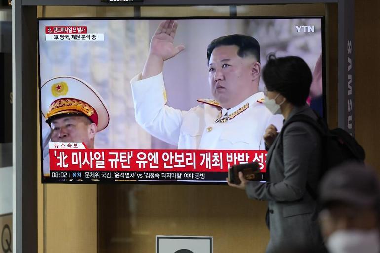 K﻿uzey Kore balistik füze fırlattı: İki haftada toplam 10 deneme