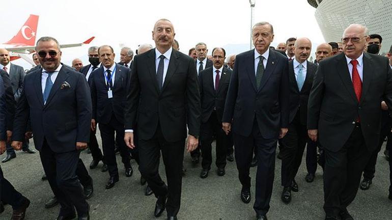 Cumhurbaşkanı Erdoğan, Azerbaycanda Tarihi açılışı Aliyev ile birlikte yaptı