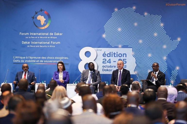 Bakan Çavuşoğlu, Uluslararası Dakar Forumunda konuştu: Afrika küresel gerilemeyi değiştirebilir”
