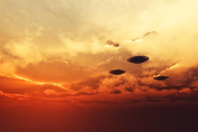 NASAnın uzman heyeti UFOların sırrını çözmek için çalışmaya başladı