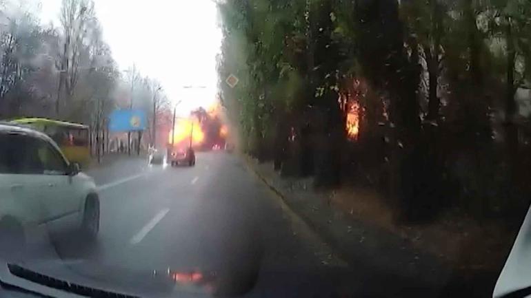 Dniprodaki füze saldırısının görüntüleri paylaşıldı