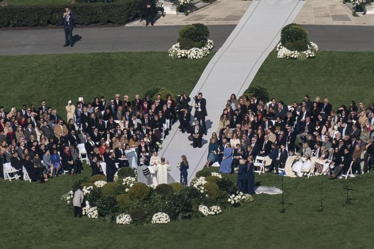ABD Başkanı Joe Bidenın torunu Naomi Biden Beyaz Sarayda evlendi