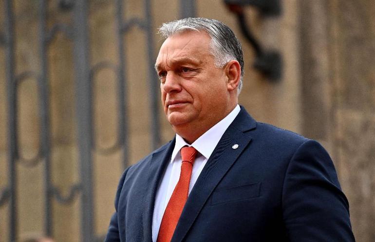 Orban’dan tepki çeken hamle: Büyük Macaristan haritalı atkısı diplomatik krize yol açtı