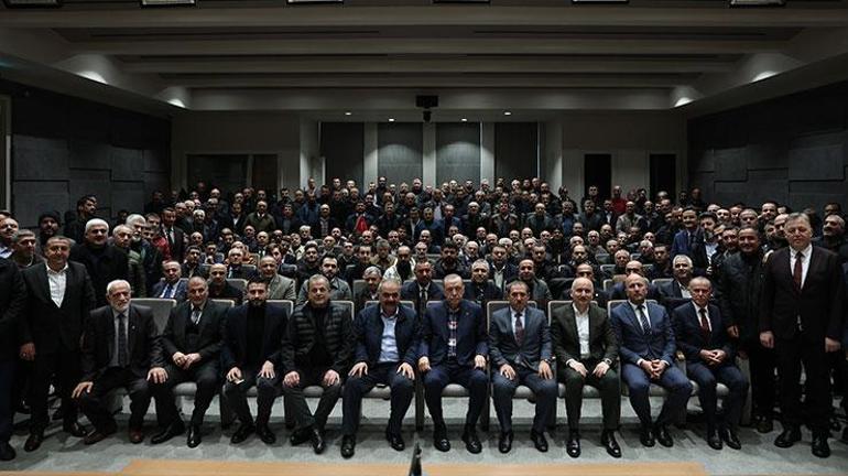 Erdoğan, İstanbulda minibüs odaları başkanları ve şoförler ile buluştu