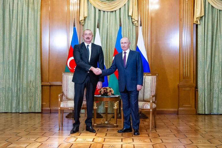 Putin duyurdu: Aliyev ve Paşinyan ile üçlü görüşme gerçekleştirdik
