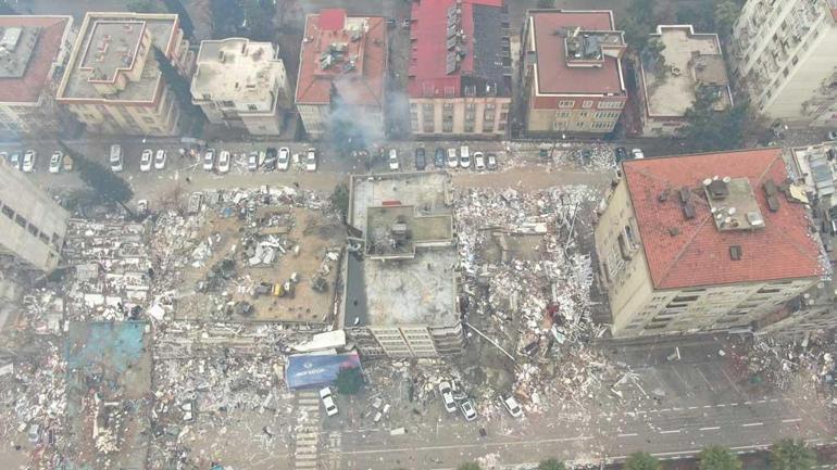 Kahramanmaraş’taki depremin boyutu CNN TÜRK drone kamerasında Görüntüler dehşete düşürdü