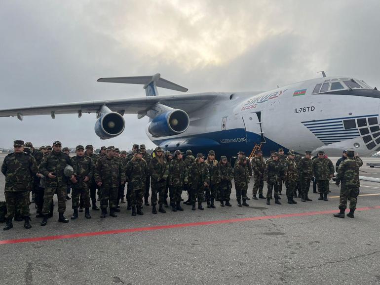 Azerbaycan, 20 kişilik askeri sağlık personelini Türkiyeye gönderdi