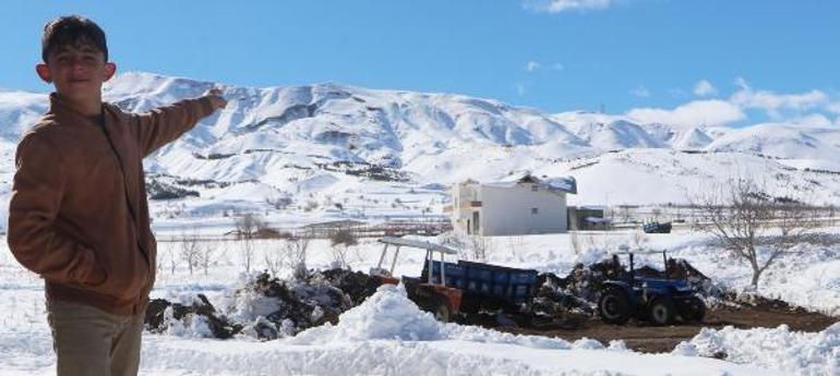 11 ili yıkan deprem, Doğanşehirdeki dağı ikiye ayırdı