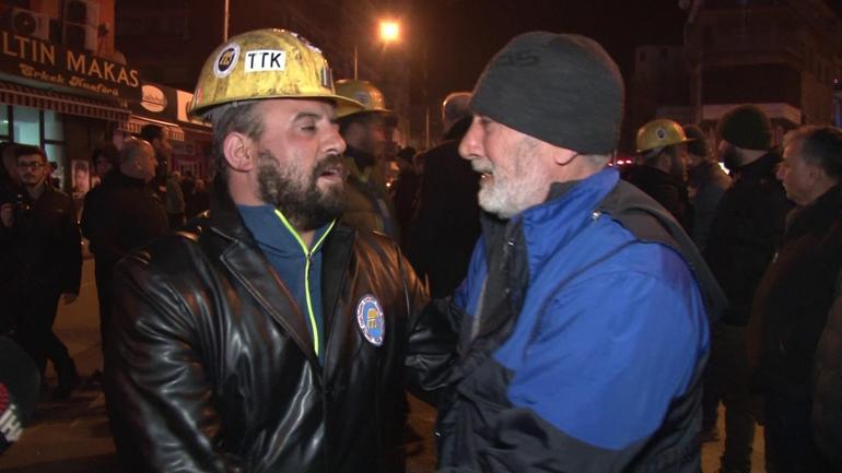 Depremzede ile madencilerin ağlatan buluşması