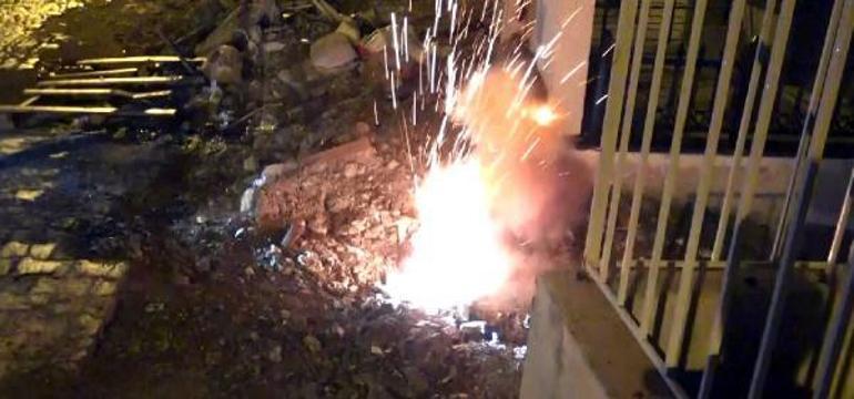 Avcılarda yeraltı kabloları yanarak patladı
