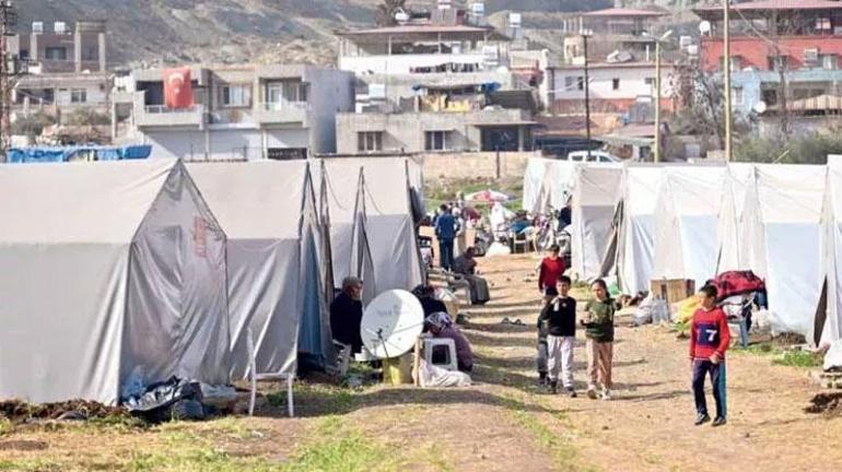 Vartodan kaçtılar ama... 57 yıl sonra aynı kabus: Dünyanın sonu geldi sandık