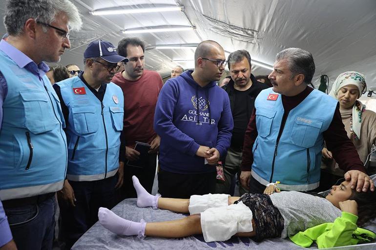 Bakan Fahrettin Kocadan salgın, şebeke suyu, hastanelerin durumu ve kadro ilanı açıklaması