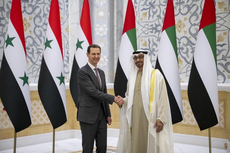 Esaddan Birleşik Arap Emirliklerine resmi ziyaret