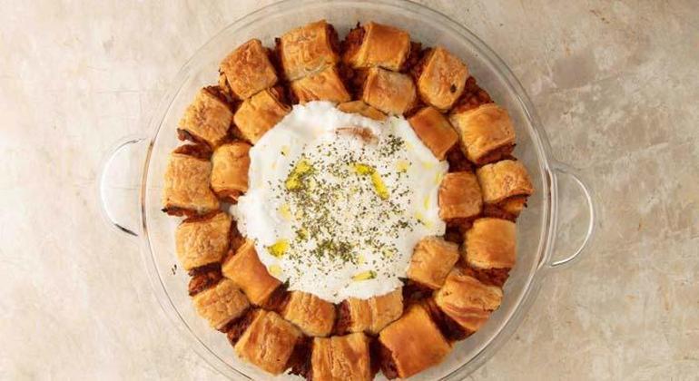 Ramazanın 6. günü iftar menüsü (28 Mart 2023): Alaca Çorbası, Patatesli Milföy Mantı ve Sütlü Mermer Tatlısı tarifi