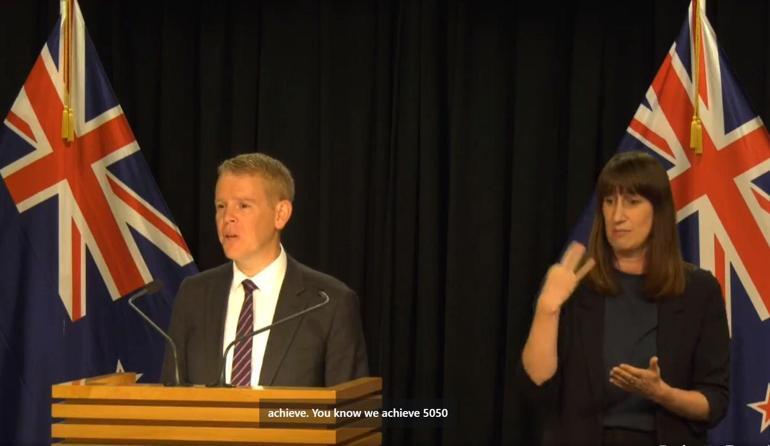 Yeni Zelanda kabinesinde erkek ve kadın bakanların sayısı eşitlendi