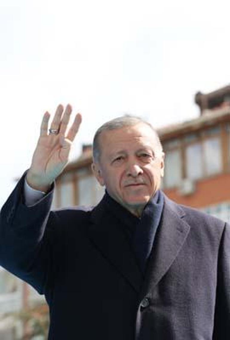 Son dakika... Cumhurbaşkanı Erdoğan: 7li masayı tekmeleyip yine oturdular