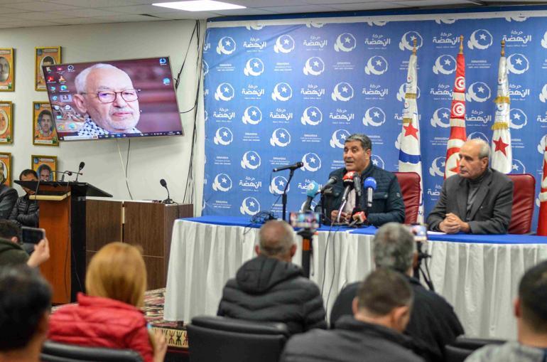 Tunusta Nahda Hareketi lideri Gannuşi gözaltına alındı: Parti büroları kapatıldı