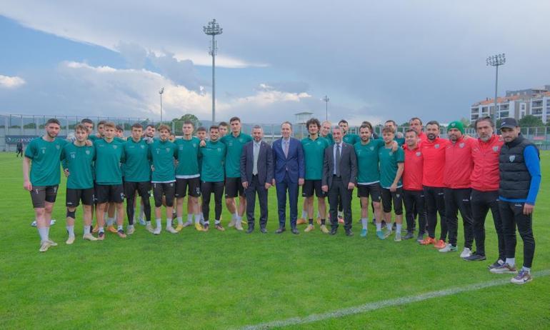 Fatih Erbakan, Bursaspor’u ziyaret etti