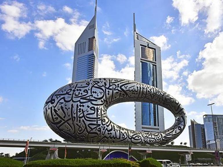 Stratejik öykü tasarımı Dubai’yi zirveye taşımaya devam ediyor