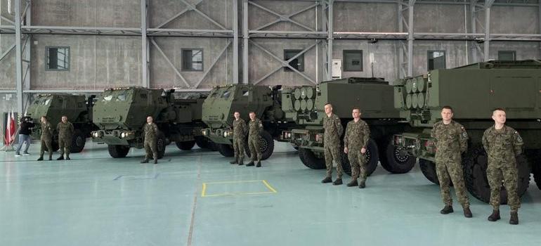 Polonya, ilk HIMARS sistemlerini teslim aldı