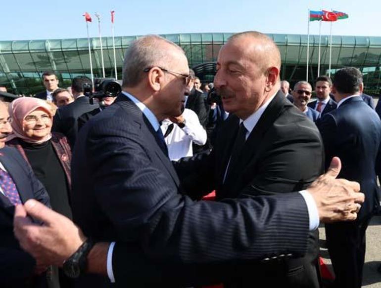 SON DAKİKA: Cumhurbaşkanı Erdoğandan Azerbaycan dönüşü önemli mesajlar