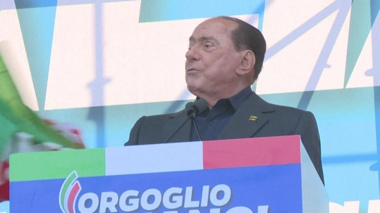 İtalyadan Berlusconi’ye son veda