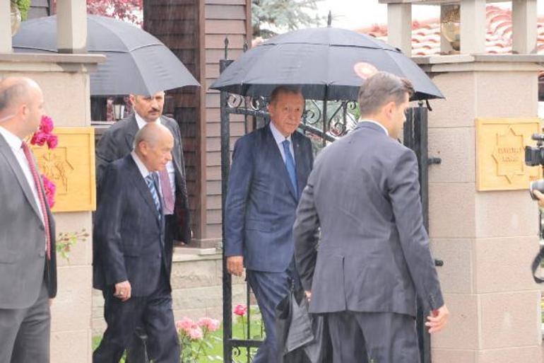 Cumhurbaşkanı Erdoğan, MHP lideri Bahçeli ile görüştü