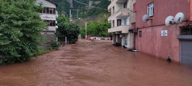 SON DAKİKA: AFADdan 13 il için turuncu kod: Şiddetli yağış uyarısı