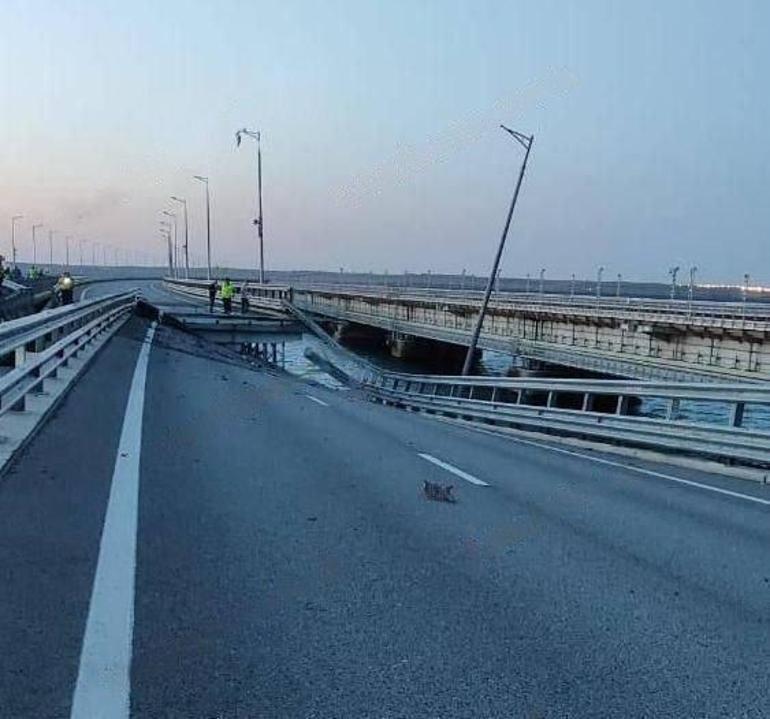 Kırım ve Rusyayı bağlayan Kerç Köprüsüne saldırı iddiaları: Araç trafiğine kapatıldı