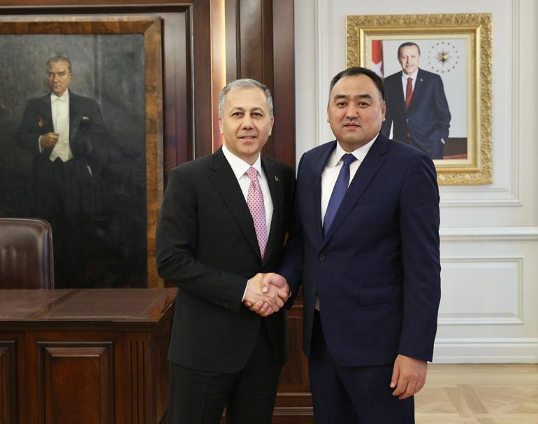 Bakan Yerlikaya, Kırgız mevkidaşı Niyazbekov ile görüştü