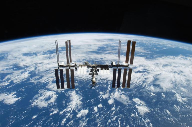 Elektriği kesilen NASA, Uluslararası Uzay İstasyonuyla temas için Rus sistemini kullandı