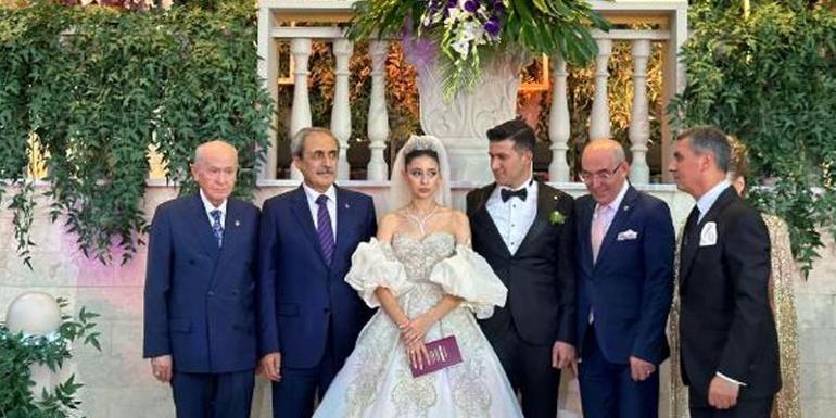 MHP Genel Başkanı Devlet Bahçeli, Ankarada nikah şahidi oldu