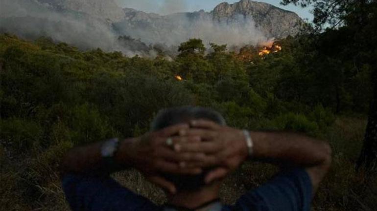 Son dakika... Antalyadaki yangın kontrol altına alındı