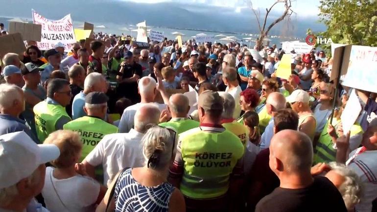 Edremit Körfezi’ndeki kirliliğe karşı protesto