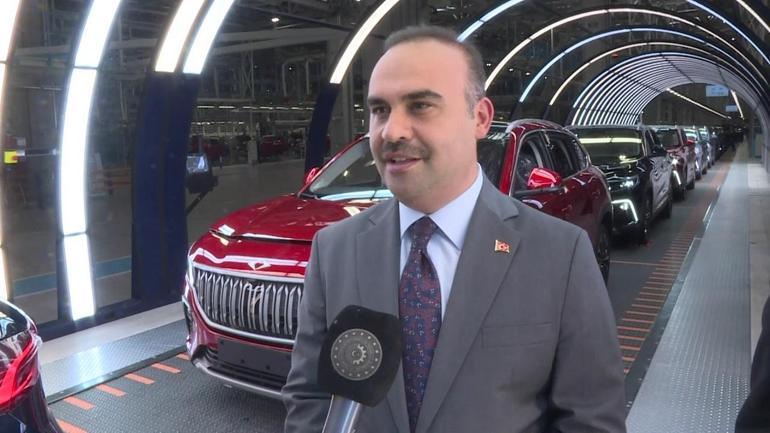 Bakanlardan Togg fabrikasına ziyaret
